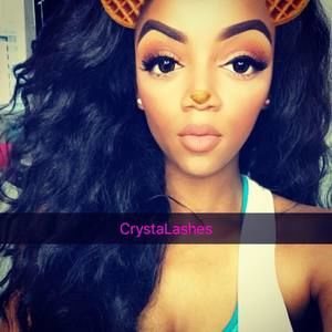 Meet your Posher, Crysta
